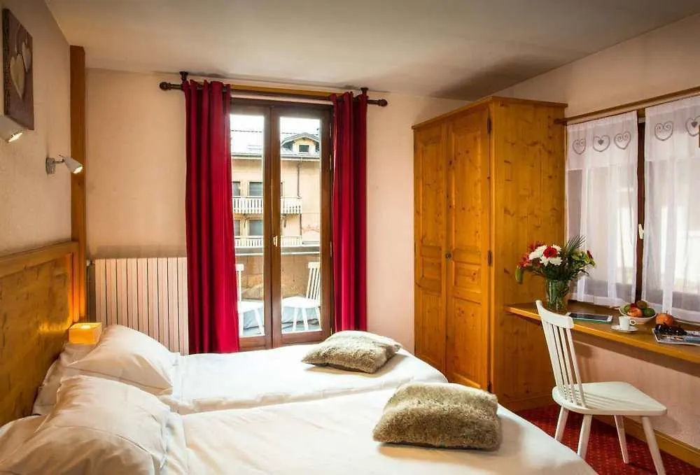 Chalet Hotel Regina Les Gets Aparthotel